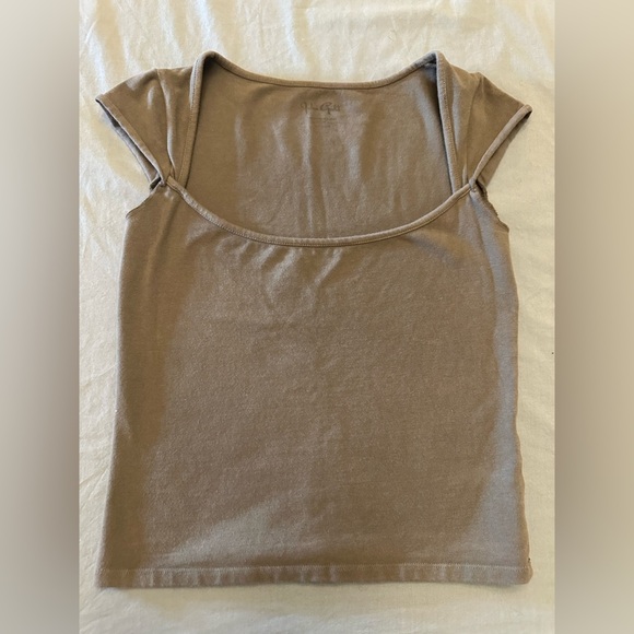 Brandy Melville Tops - Brandy Melville Brown Cap Sleeve Tank Top